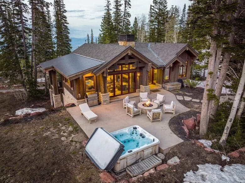 Lazy Day Chalet - Image 2