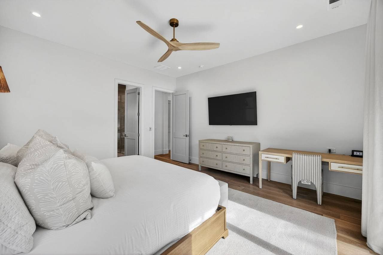 Cameron Coastal Retreat - Image 21