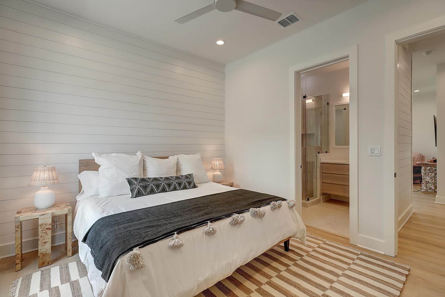 Bahama Mama - Image 37