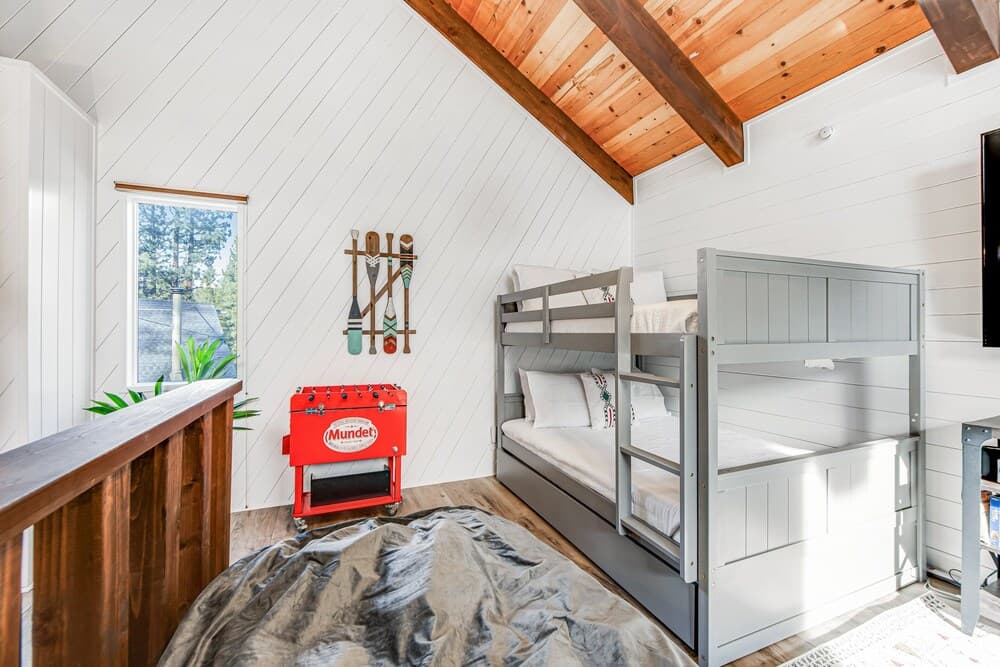 Balboa at Big Bear #404 - Image 9