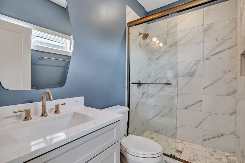 Rooftop Bass - Image 9