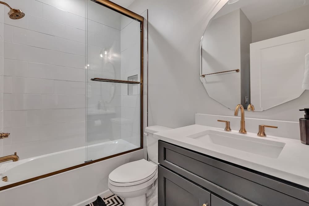 Rooftop Bass - Image 19