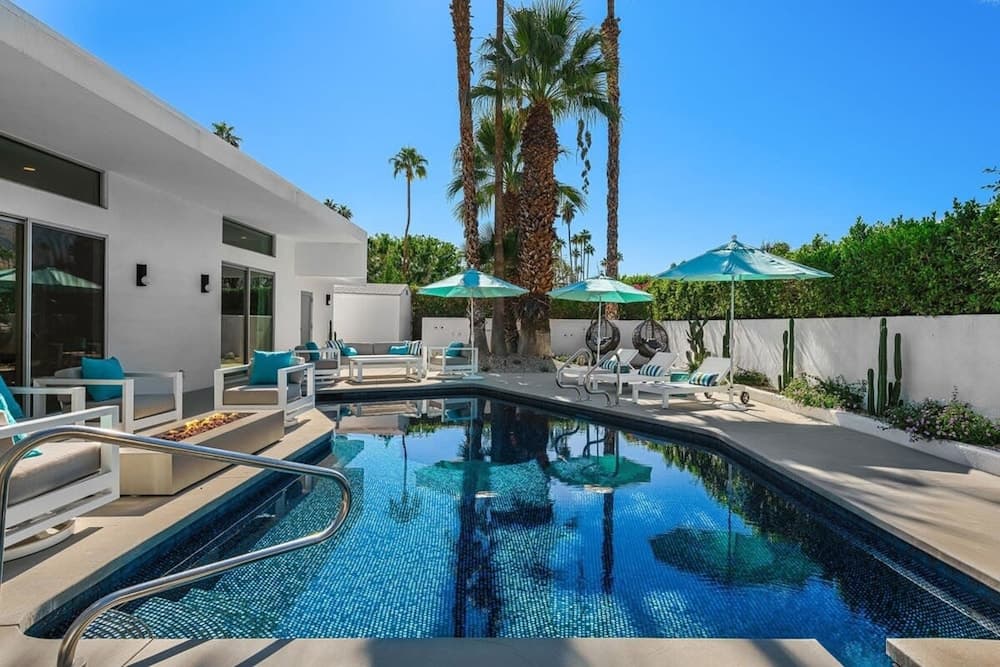 Bauhaus Estate - Image 13