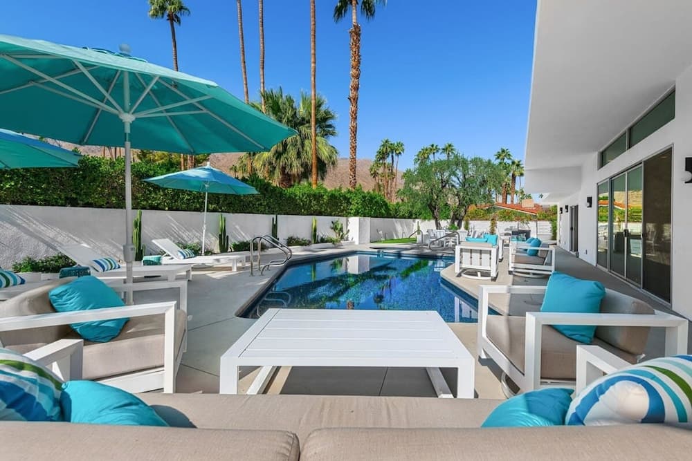 Bauhaus Estate - Image 15