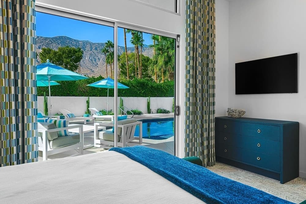 Bauhaus Estate - Image 24