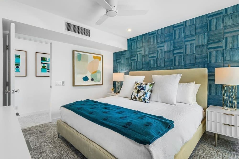 Bauhaus Estate - Image 32