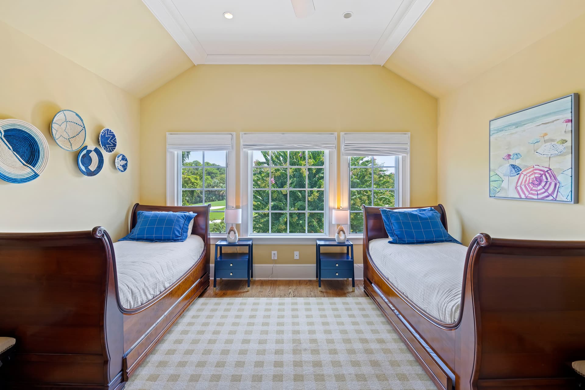 Bluebill Sanctuary - Image 24