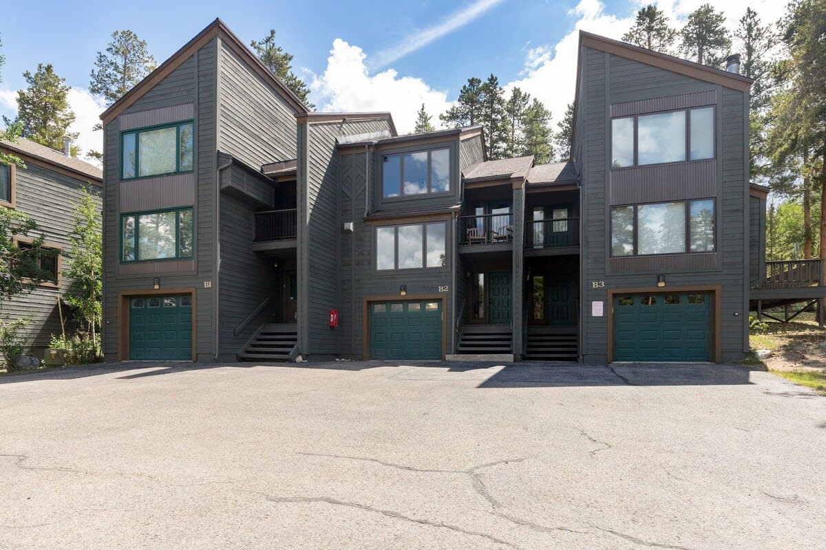 Peaks and Pines - Image 1