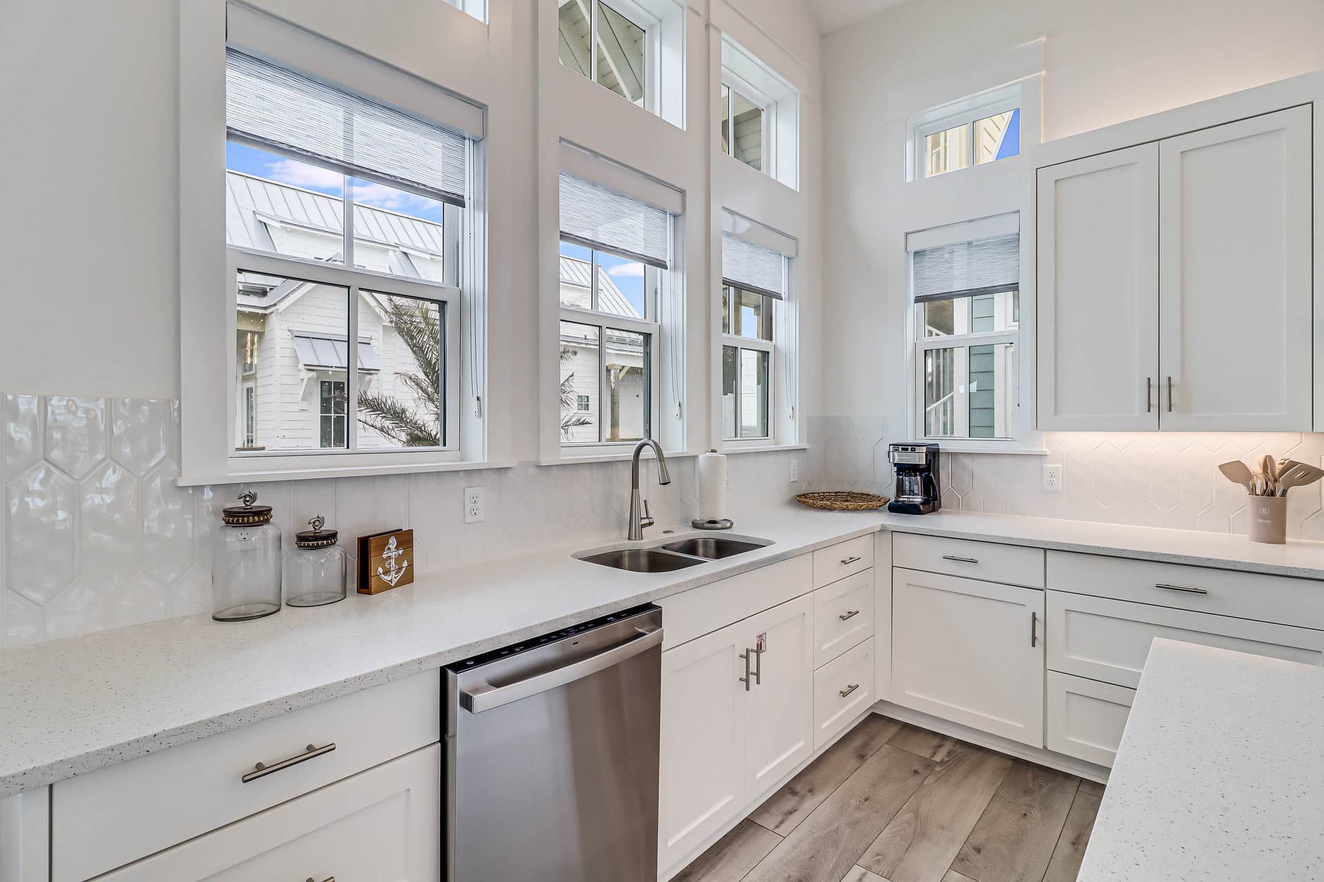 Beach Barn - Image 7