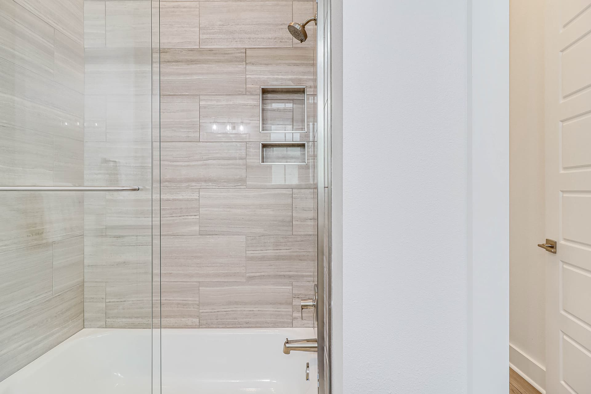 Beach Barn - Image 27