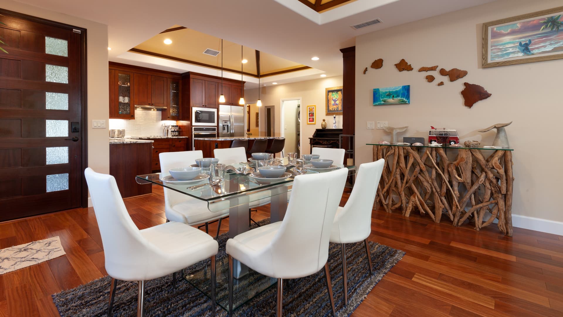 Beach Club Bliss - Image 5