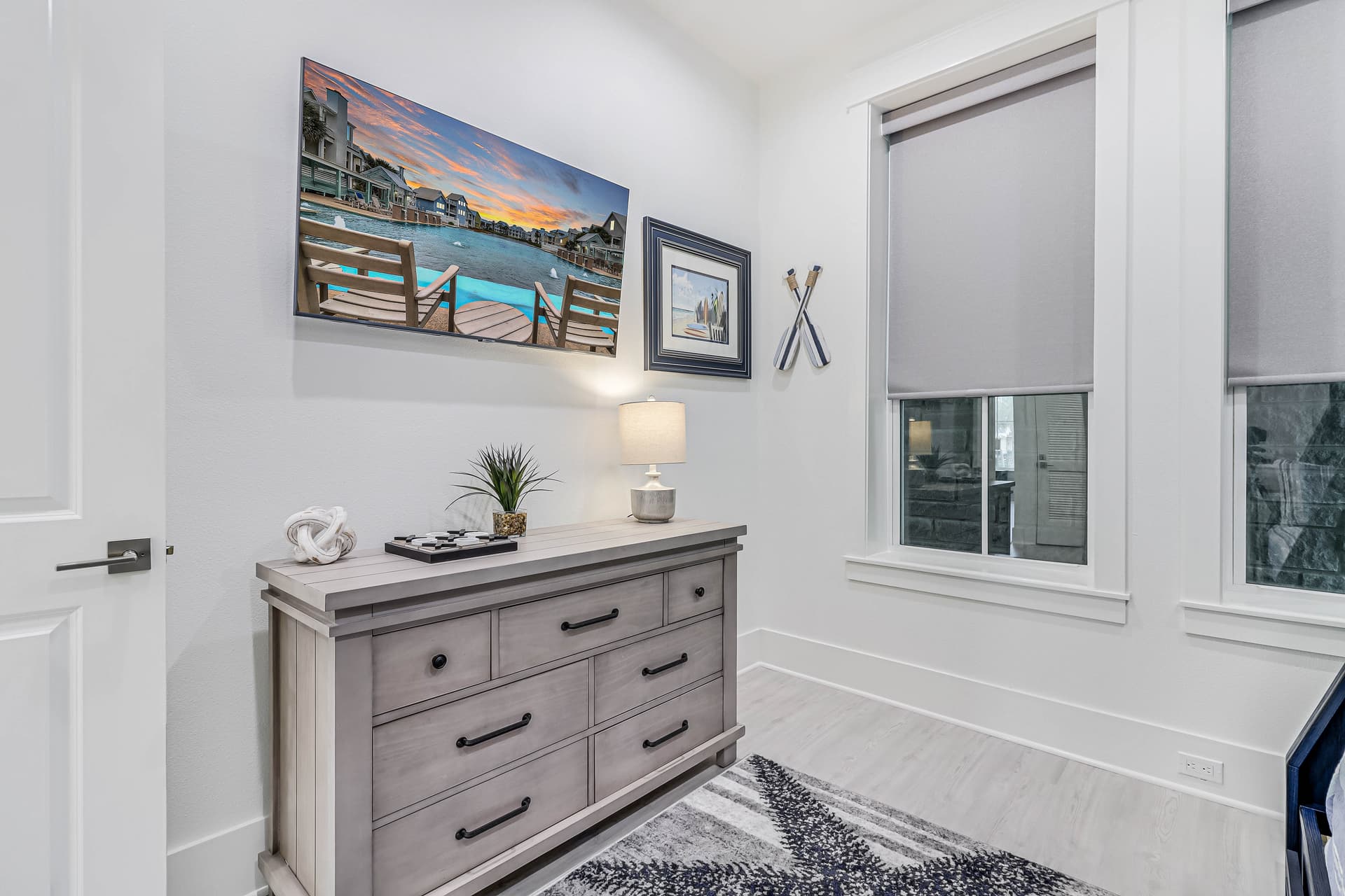 Beach Daze - Image 27