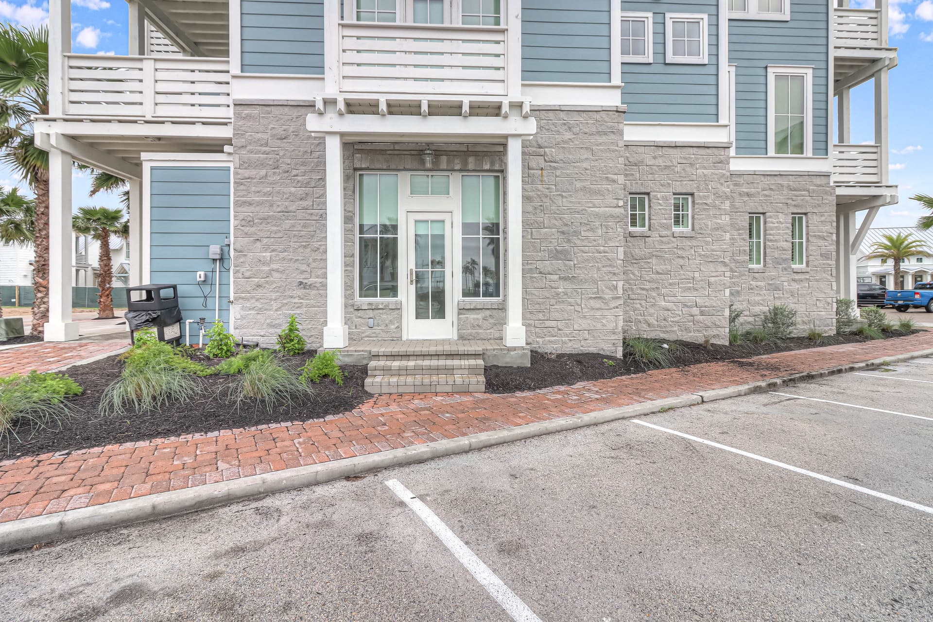 Beach Daze - Image 35