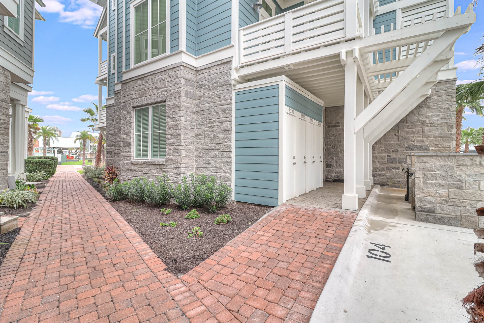 Beach Daze - Image 38