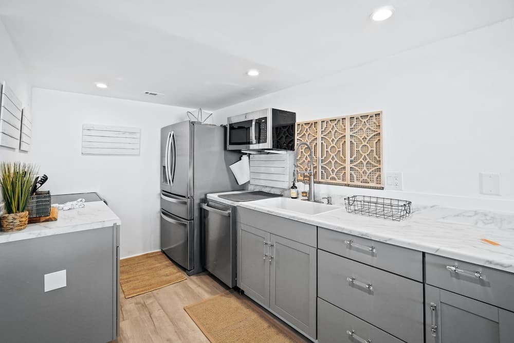 Summer Reign - Image 5