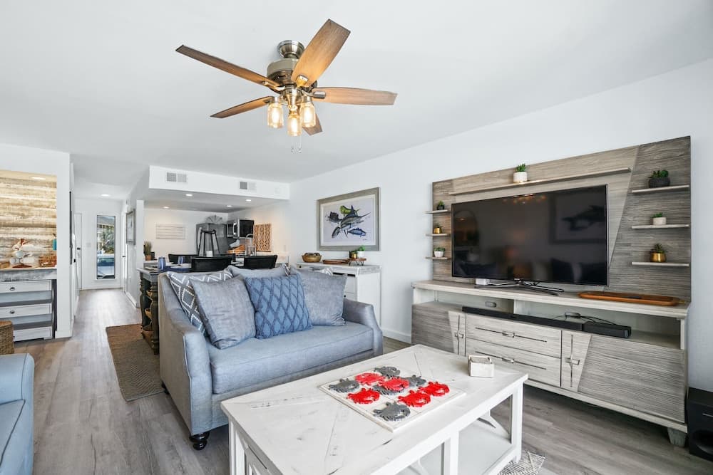 Summer Reign - Image 10