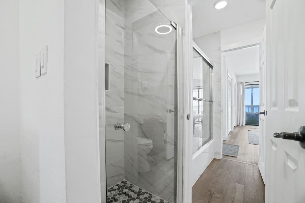 Summer Reign - Image 16