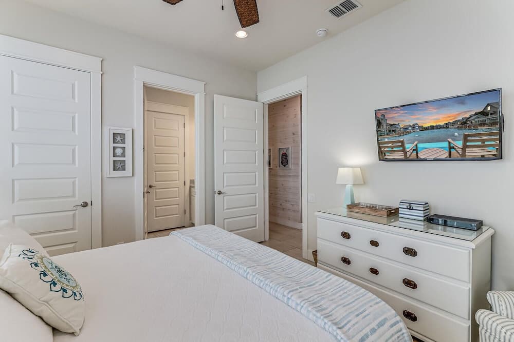 Beach Music #126 - Image 27