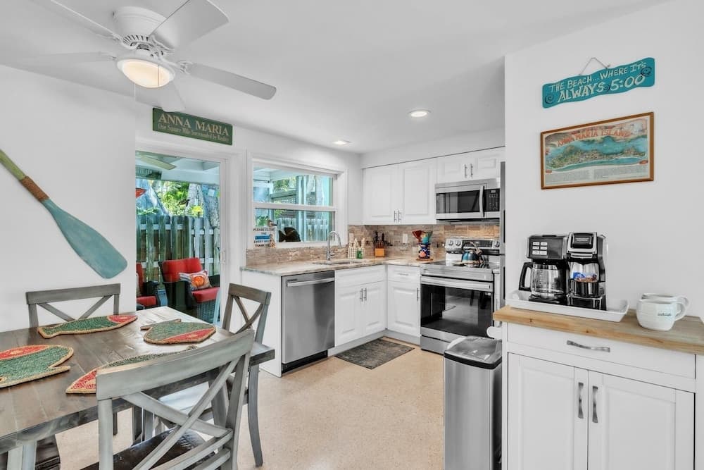 Beach N Bay Villa - Image 5