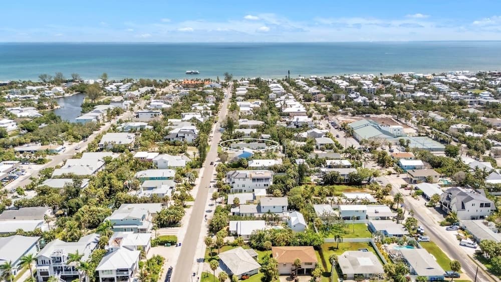 Beach N Bay Villa - Image 3