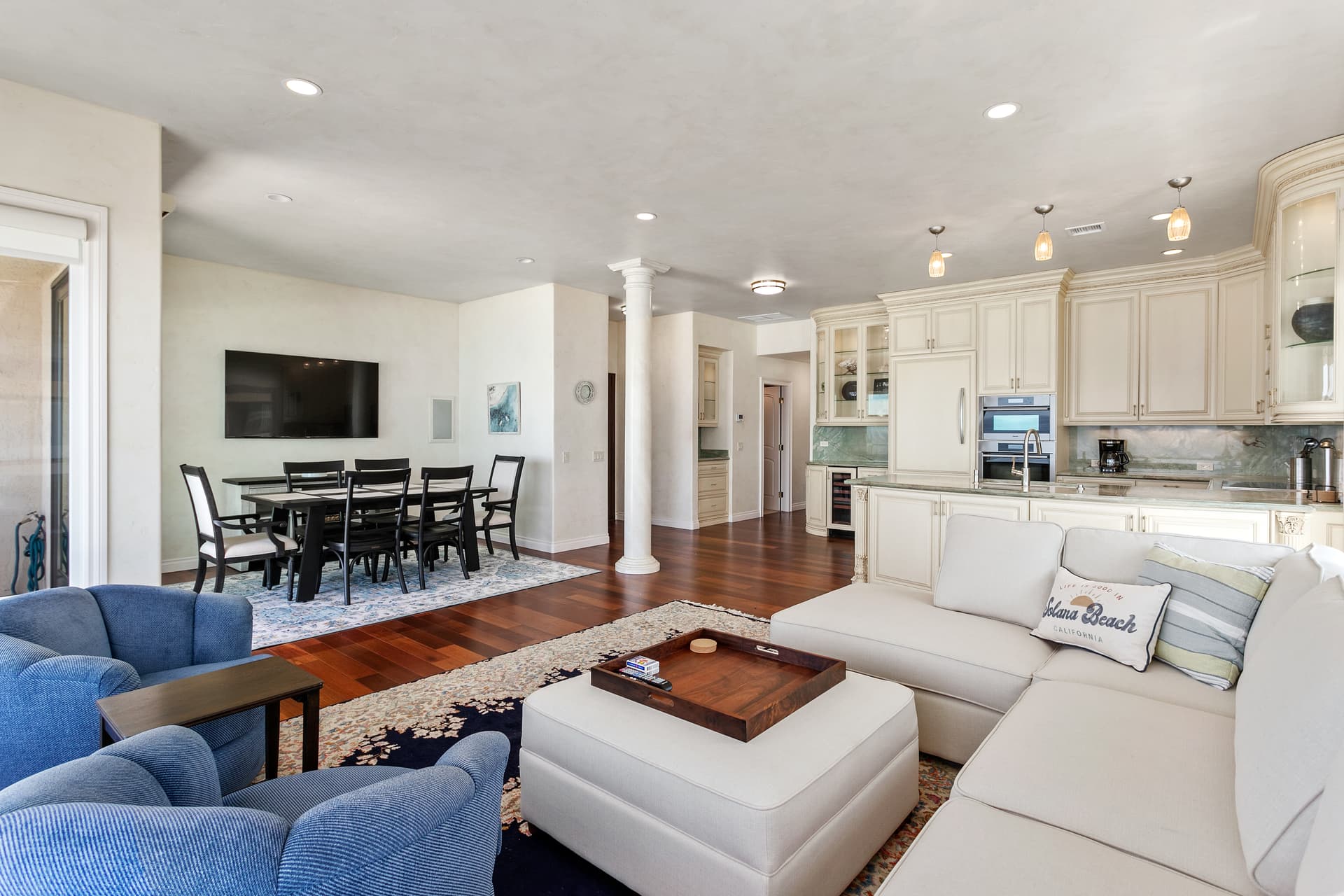 Beach Beauty - Image 10