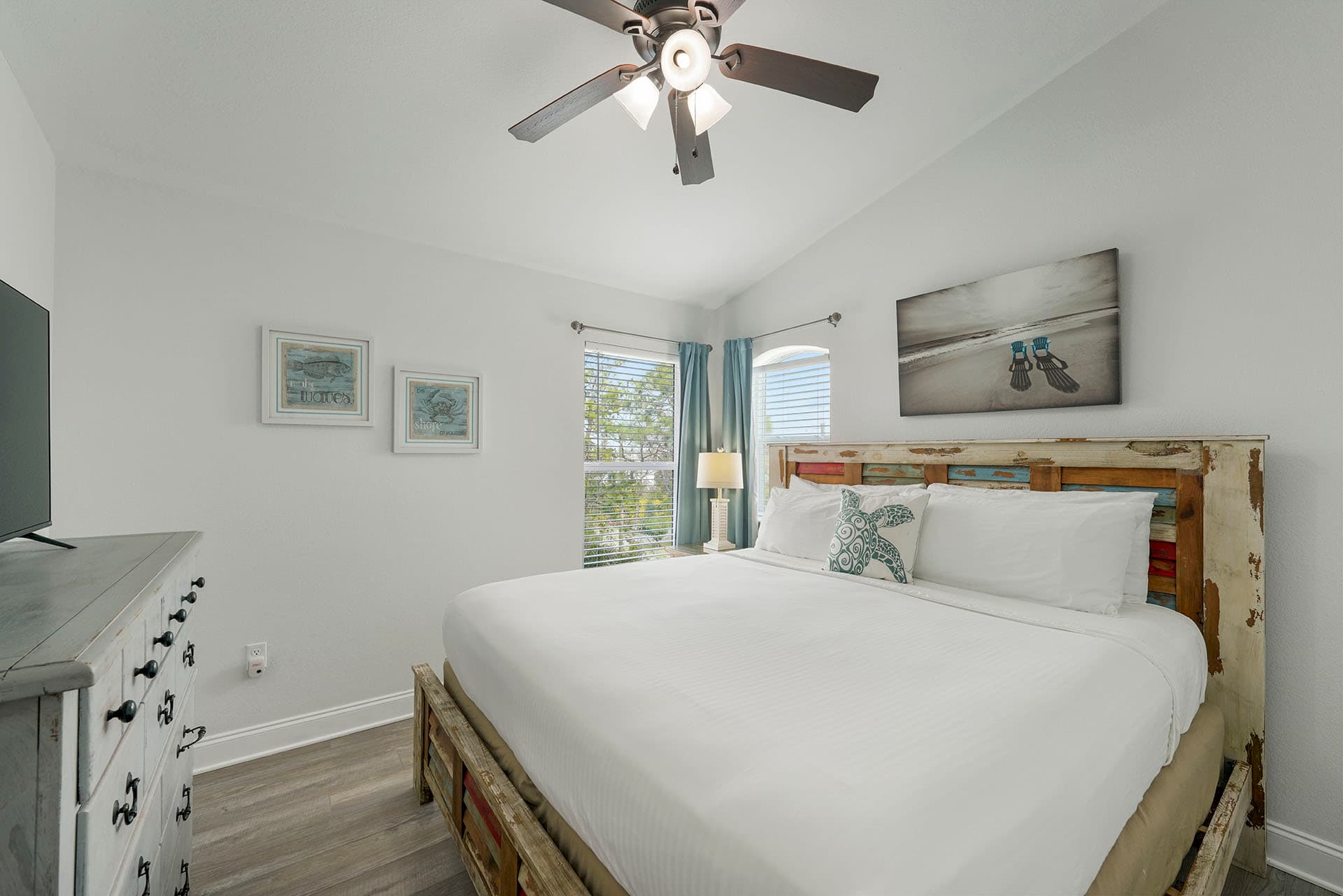 Beaches and Dreams - Image 19