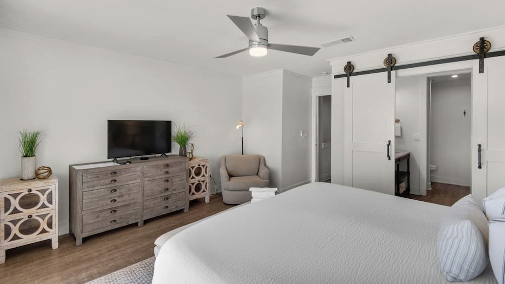 Sea Shadows Townhomes #4 - Image 14