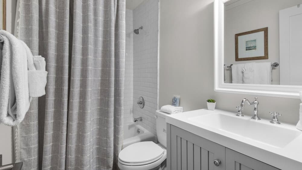 Sea Shadows Townhomes #4 - Image 24