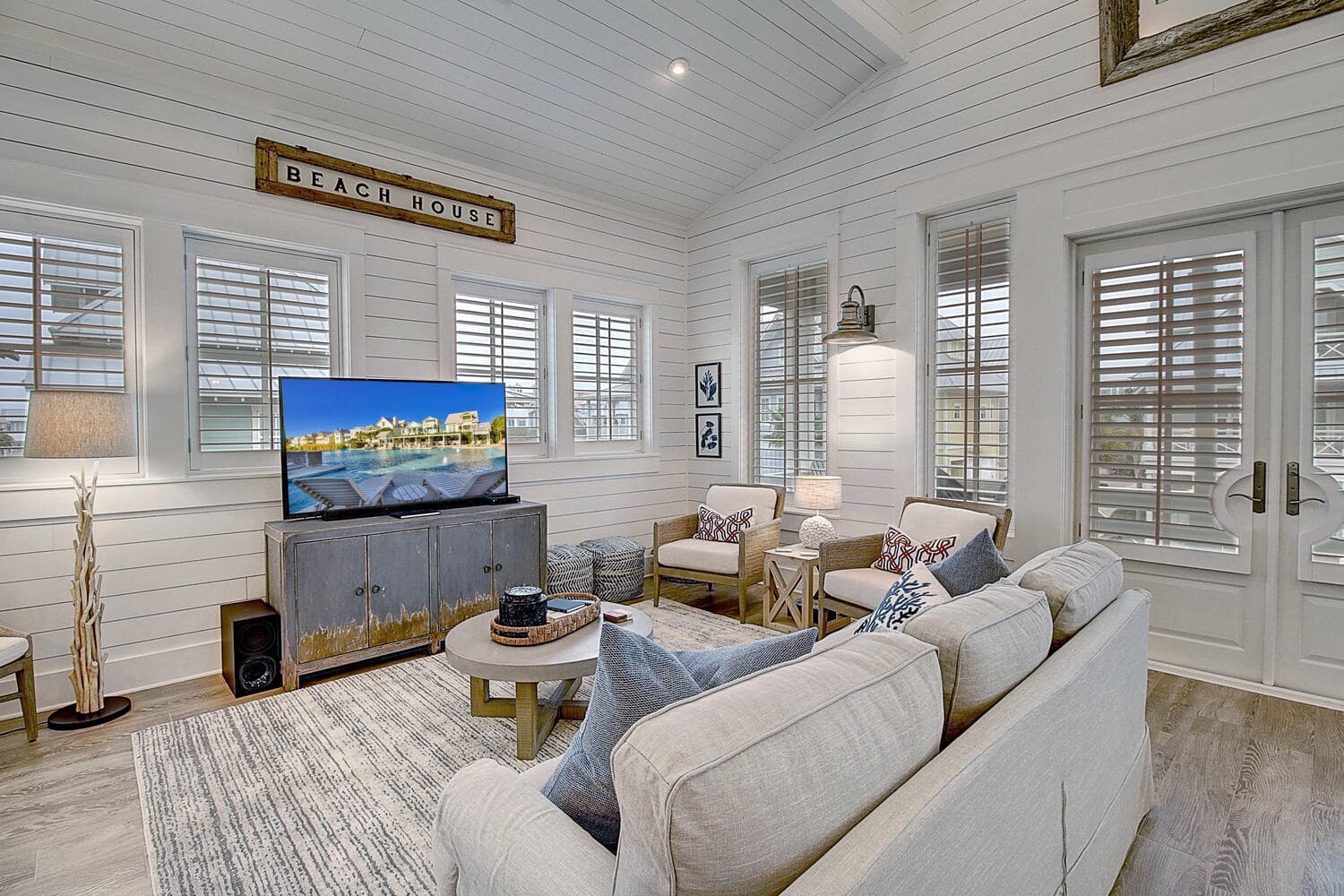 Beachful Easy Feeling - Image 6