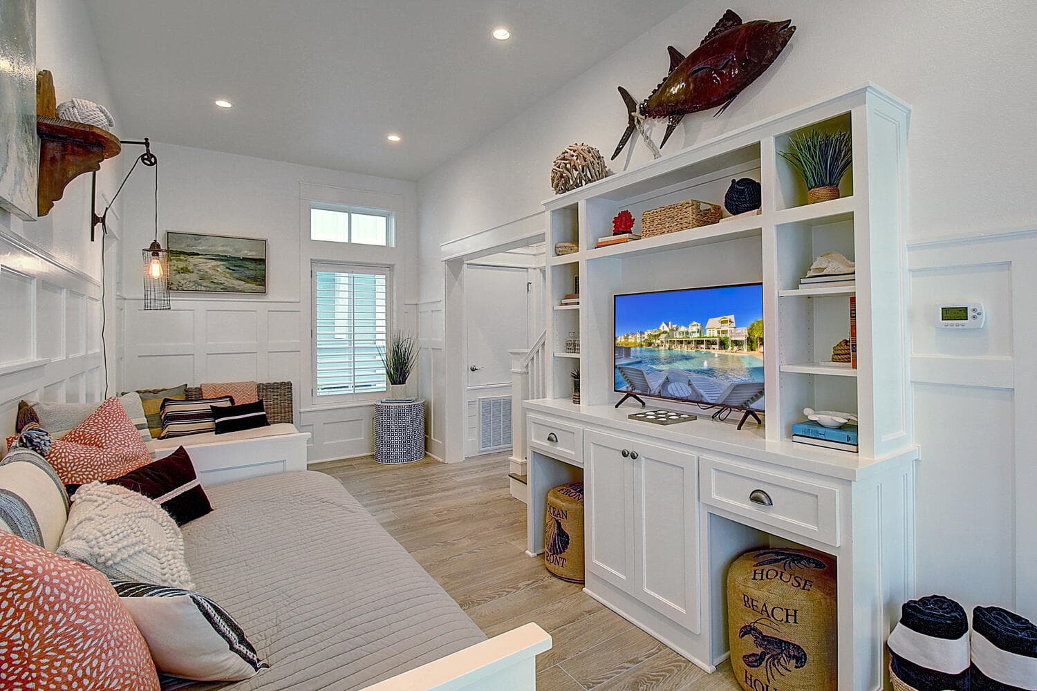 Beachful Easy Feeling - Image 30