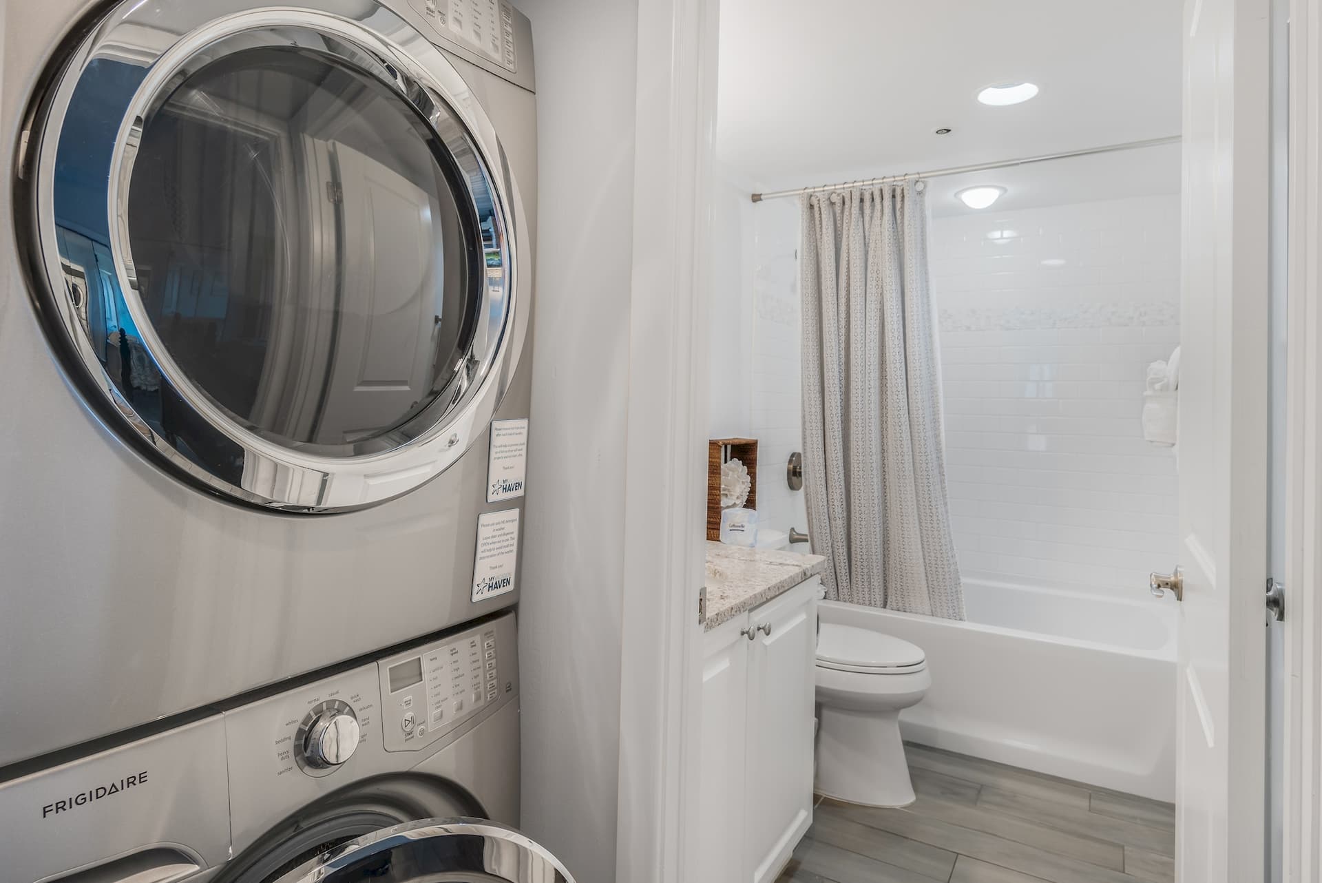 Rustic Beach Residence - Image 24