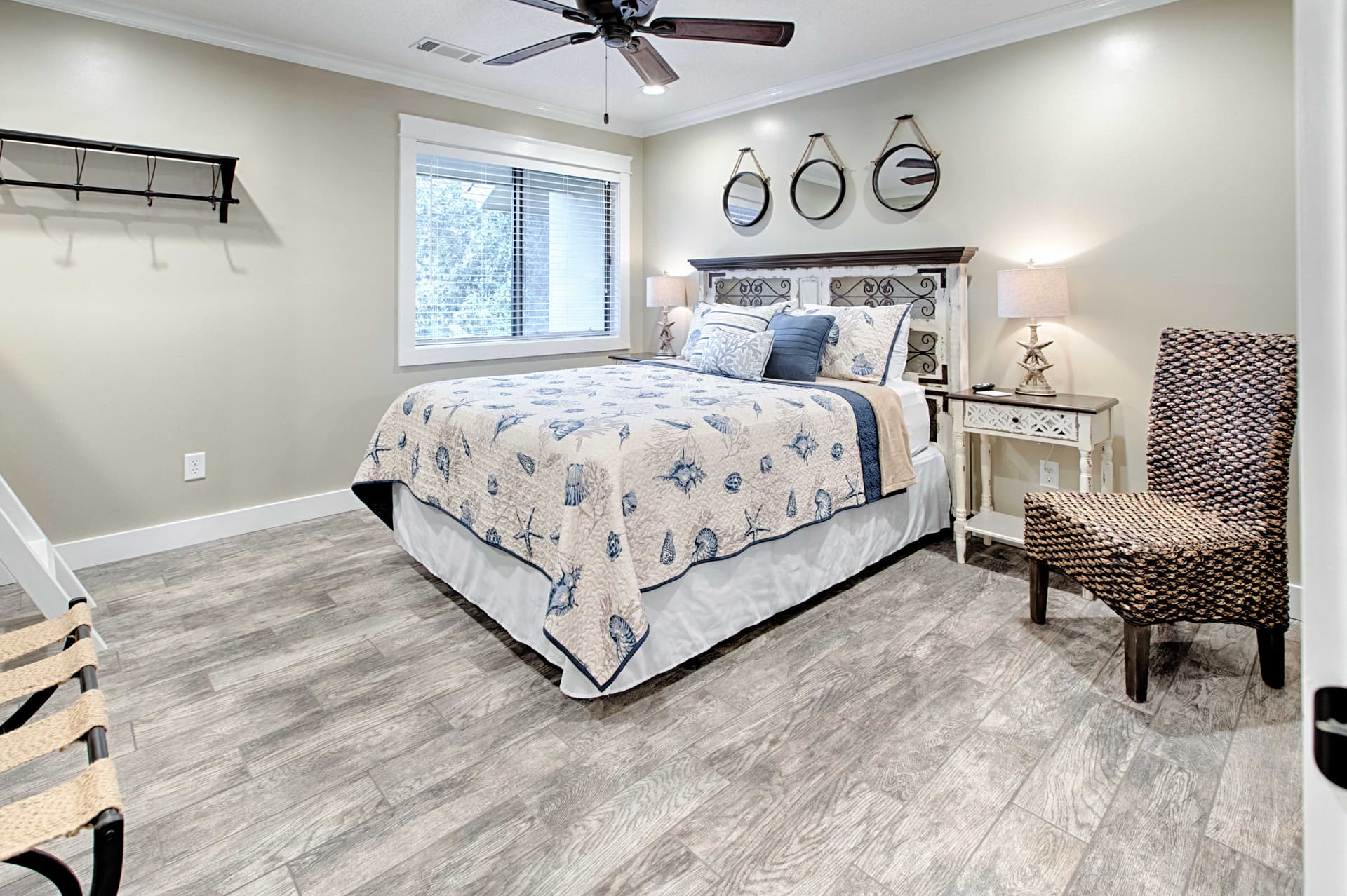 Hard To Leave - Image 19