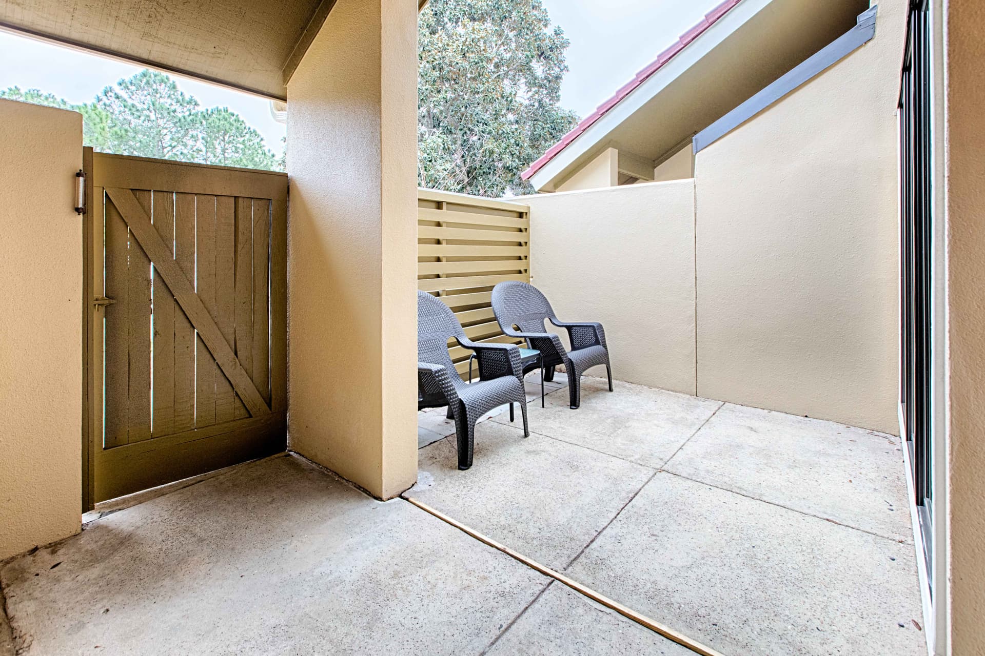 Hard To Leave - Image 23