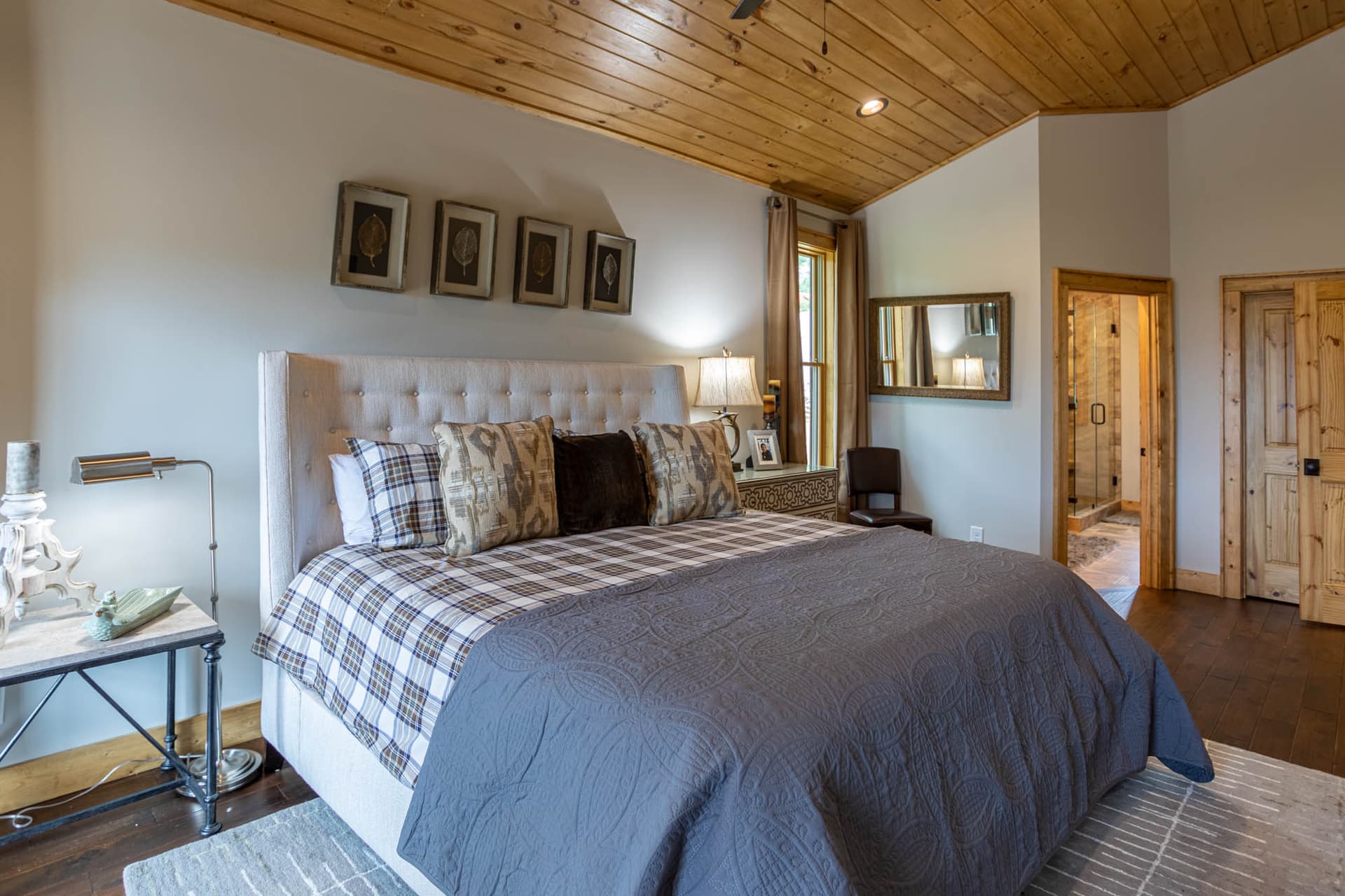 Bear Tracks at Eagles Nest - Image 15