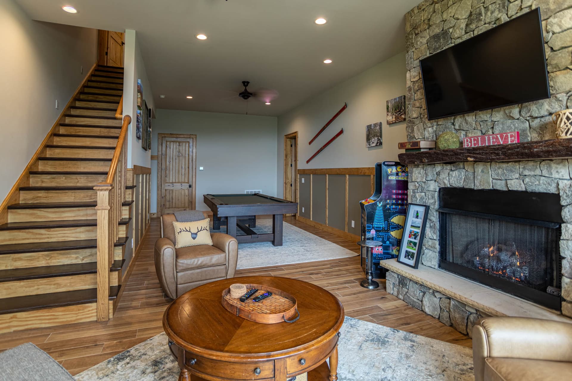 Bear Tracks at Eagles Nest - Image 8