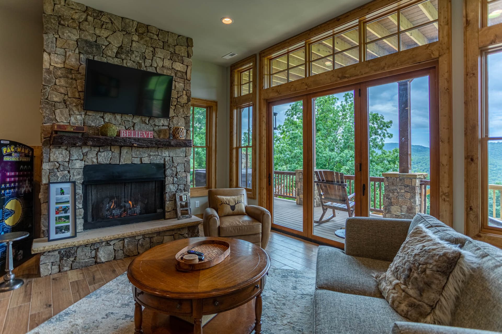 Bear Tracks at Eagles Nest - Image 5