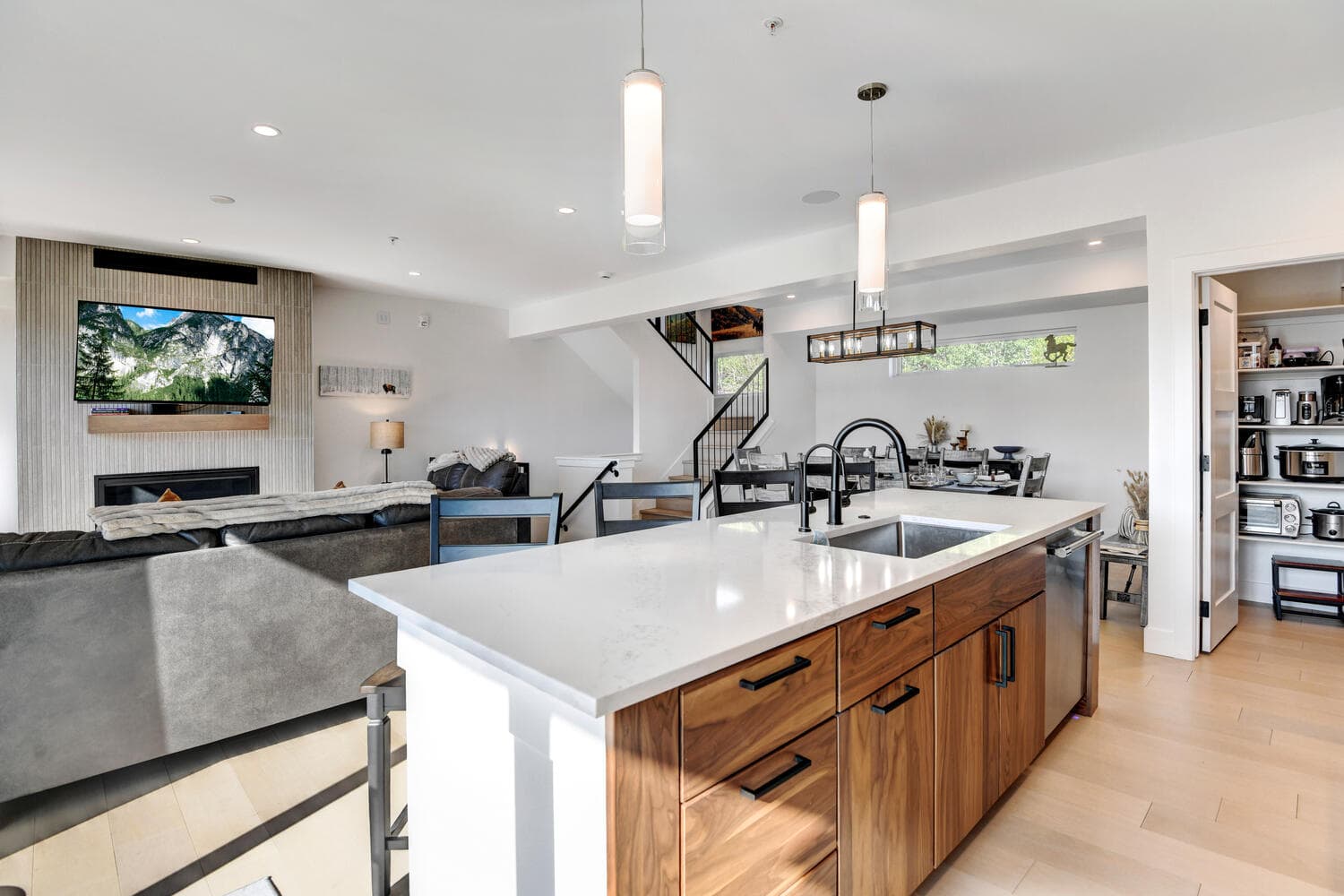 Bear Trail Chalet #411 - Image 19