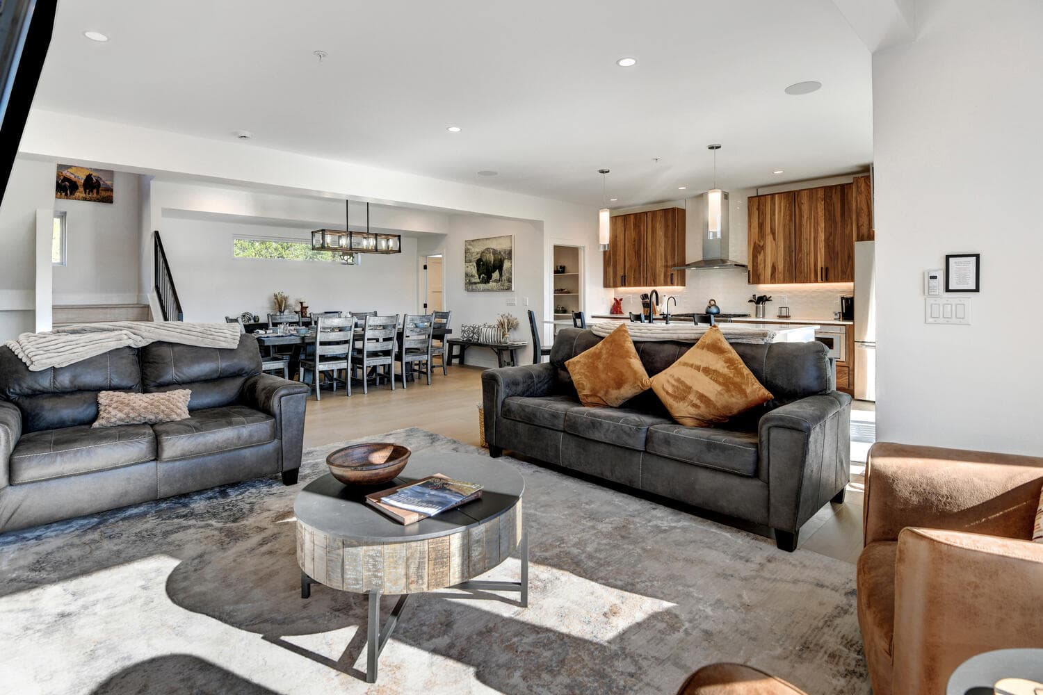 Bear Trail Chalet #411 - Image 4