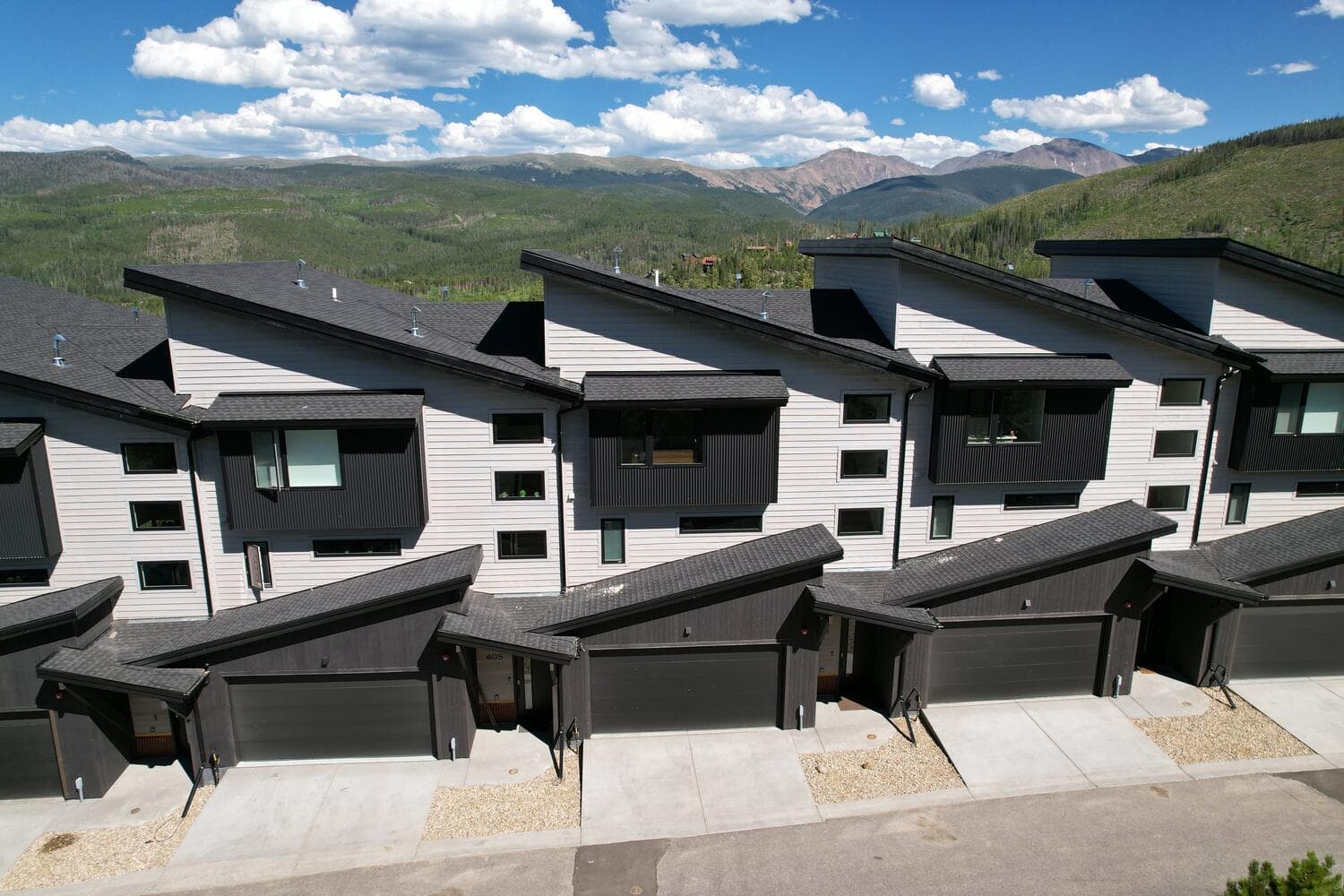 Bear Trail Chalet #411 - Image 46