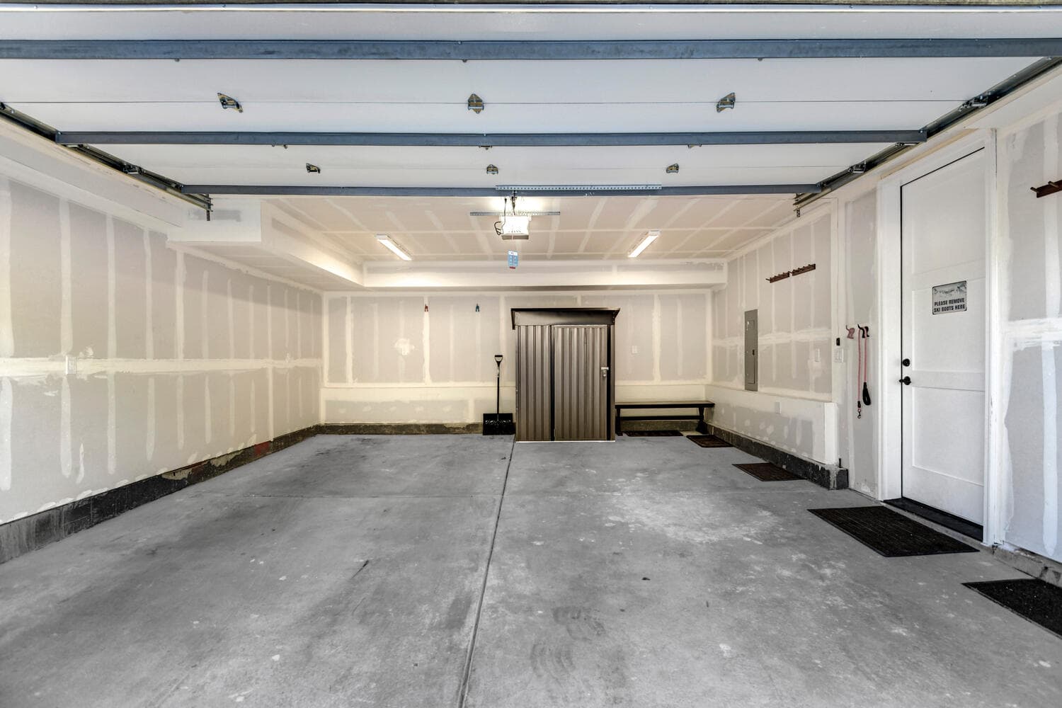 Bear Trail Chalet #411 - Image 52