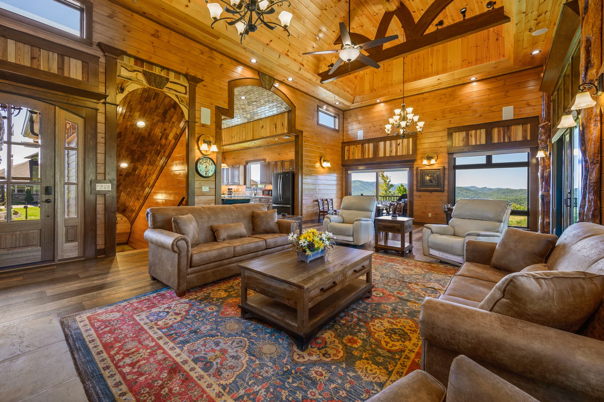 Bear View Lodge - Image 4