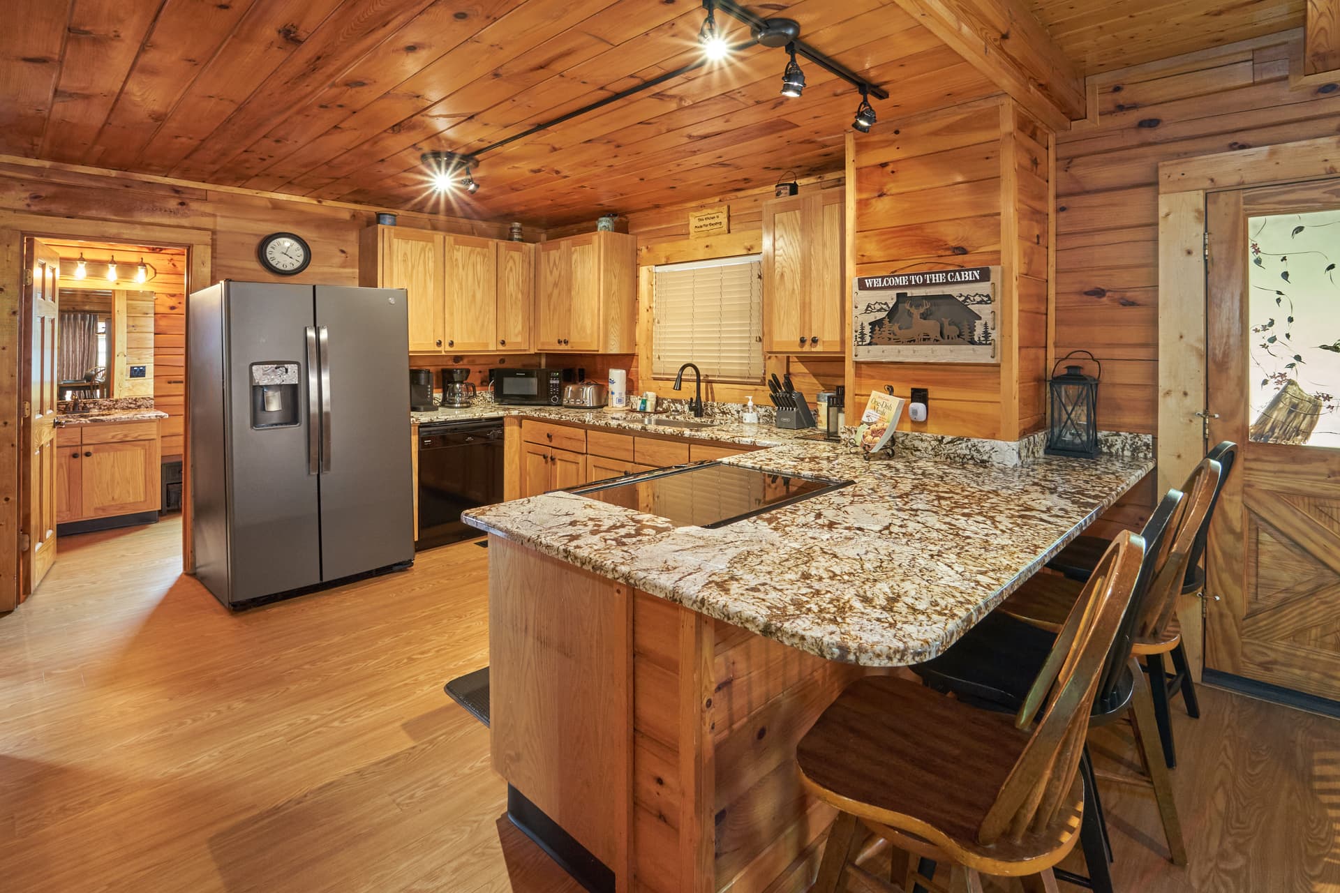 Beary Relaxing - Image 3