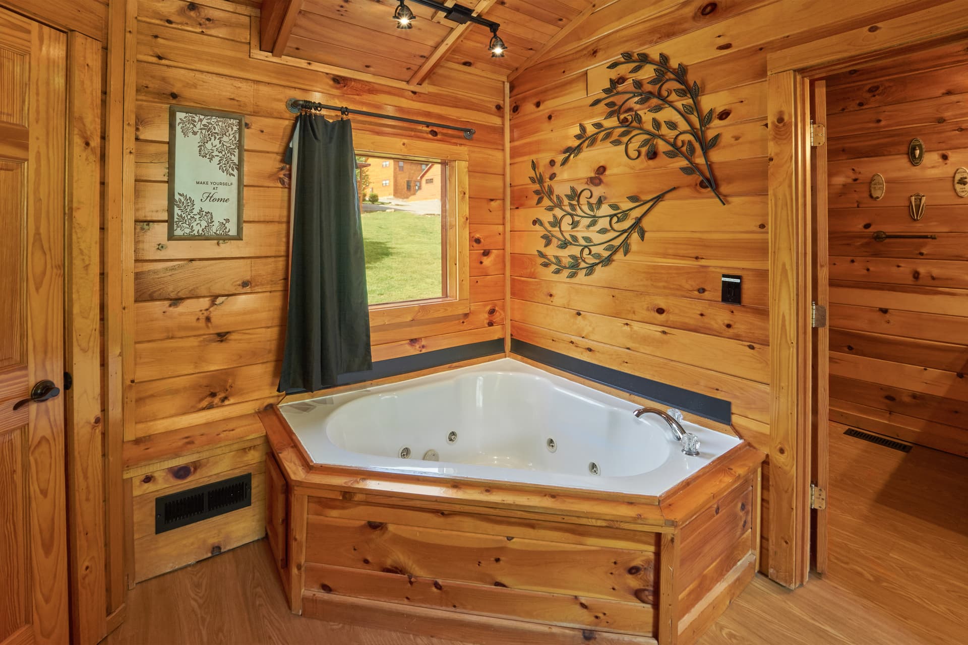 Beary Relaxing - Image 19