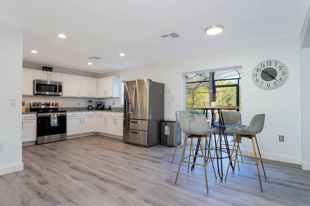 Lake Wilson Preserve Home - Image 5