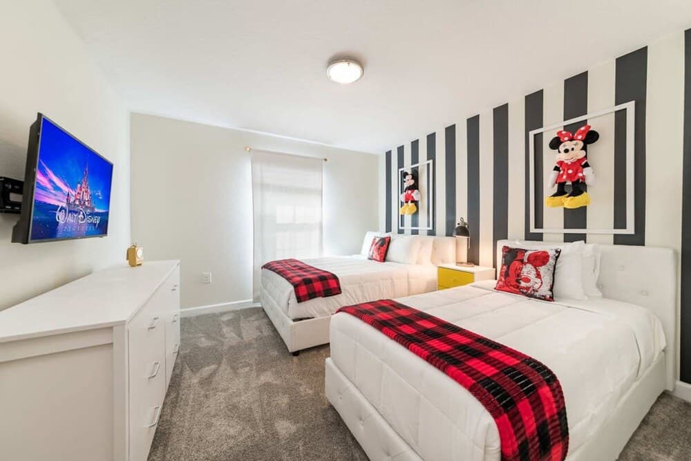 Storey Lake #4829 - Image 12