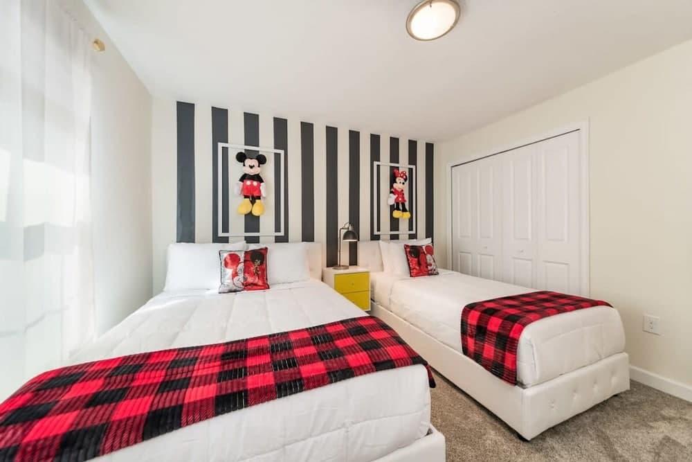 Storey Lake #4829 - Image 13