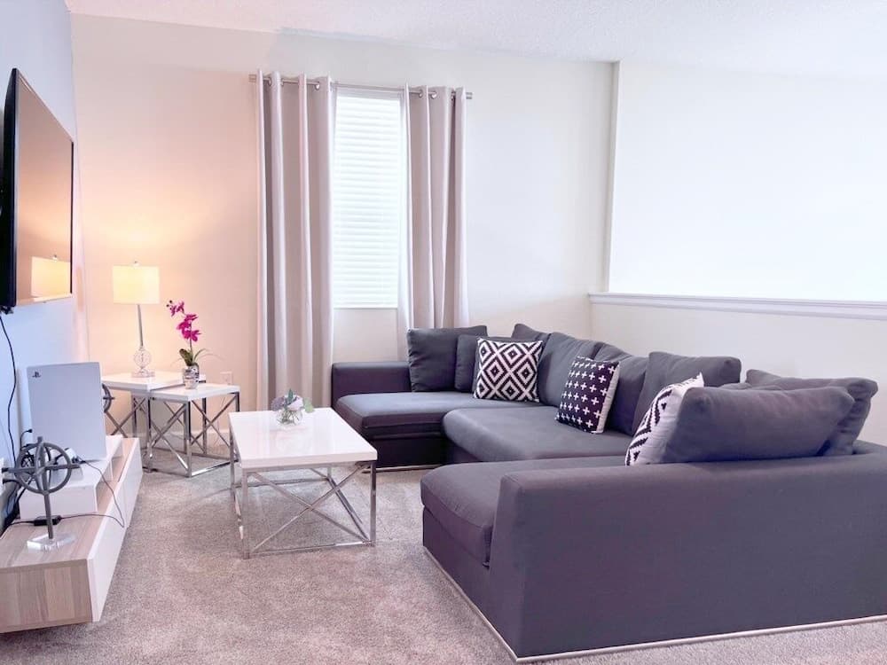 Gamer Grove - Image 15