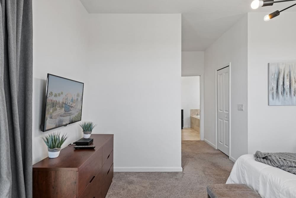 Kestrel Dwelling - Image 19