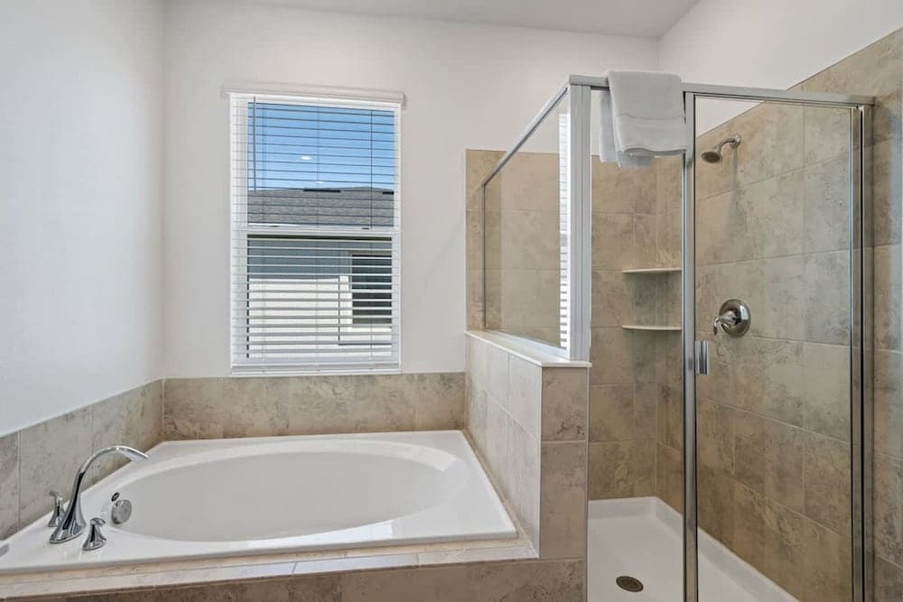 Kestrel Dwelling - Image 22