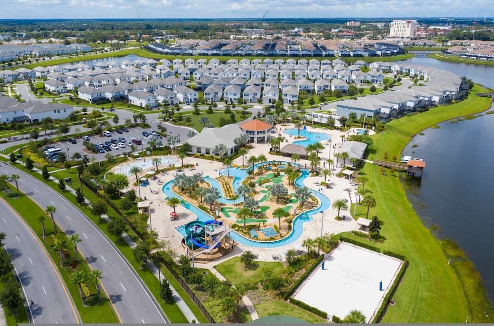 Storey Lake Retreat - Image 23